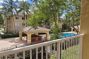 7085 Nova Dr Unit, Davie, FL 33317 - Photo 3
