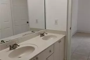 7085 Nova Dr Unit, Davie, FL 33317 - Photo 25