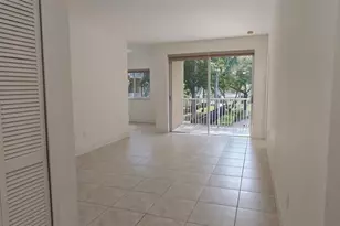 7085 Nova Dr Unit, Davie, FL 33317 - Photo 5