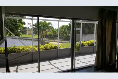 7108 NW 66th St, Tamarac, FL 33321 - Photo 17