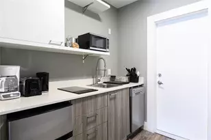 1020 N Victoria Park Rd, Fort Lauderdale, FL 33304 - Photo 13