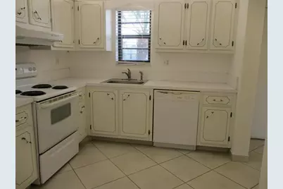 9233 SW 8th Street, Unit #311, Boca Raton, FL 33428 - Photo 5