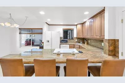 2835 NE 28th Ave, Unit #3, Lighthouse Point, FL 33064 - Photo 13