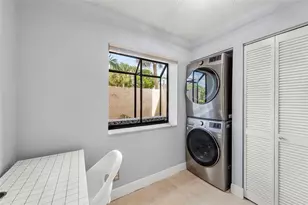 7110 SW 42nd Ct, Davie, FL 33314 - Photo 15