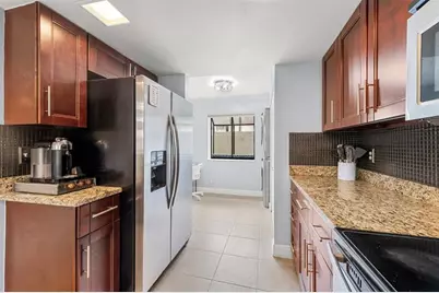 7110 SW 42nd Ct, Unit #7110, Davie, FL 33314 - Photo 9