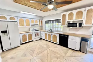 10571 Sunset Strip, Sunrise, FL 33322 - Photo 7