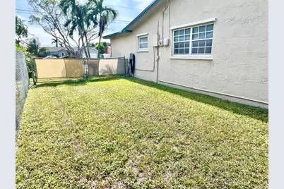 10571  Sunset Strip, Sunrise, FL 33322 - Photo 25