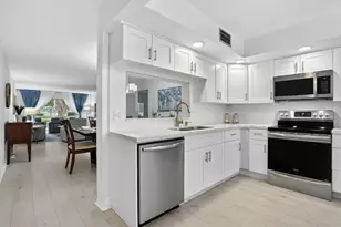 2302 Lucaya Ln, Coconut Creek, FL 33066 - Photo 7