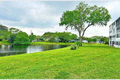 4011  Islewood D, Unit #4011, Deerfield Beach, FL 33442 - Photo 25