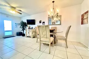 4011 Islewood D, Deerfield Beach, FL 33442 - Photo 9