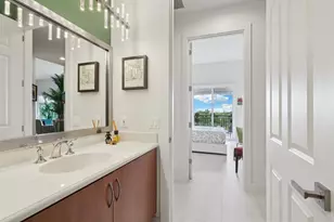 2633 NE 14th Ave, Wilton Manors, FL 33305 - Photo 17