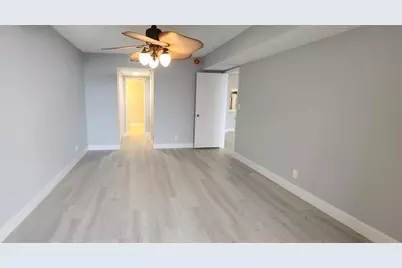 3503  Oaks Way, Unit #513, Pompano Beach, FL 33069 - Photo 21