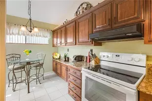 1724 NW 74th Ave, Plantation, FL 33313 - Photo 9