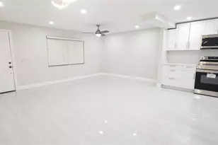 343 Normandy H, Delray Beach, FL 33484 - Photo 3