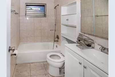 2361 NE 10th St, Unit #3, Pompano Beach, FL 33062 - Photo 9