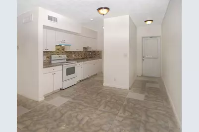 2361 NE 10th St, Unit #3, Pompano Beach, FL 33062 - Photo 7