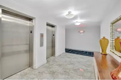 550  Bayshore Dr, Unit #310, Fort Lauderdale, FL 33304 - Photo 21