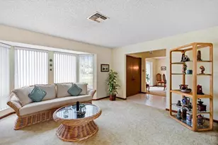 137 SE Turtle Creek Dr, Jupiter, FL 33469 - Photo 7