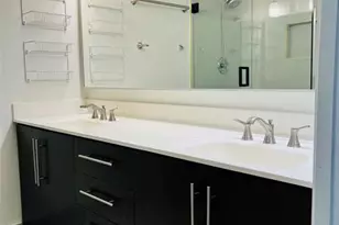 2852 Waterford Dr Unit, Deerfield Beach, FL 33442 - Photo 11