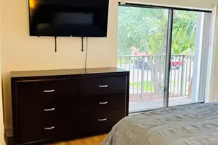 2852 Waterford Dr Unit, Deerfield Beach, FL 33442 - Photo 9