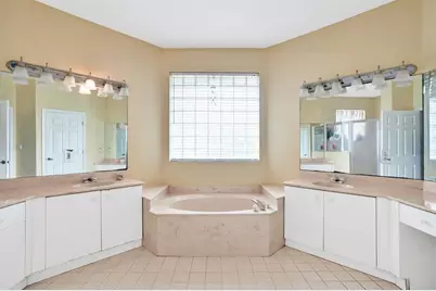 6411 NW 41st St, Coral Springs, FL 33067 - Photo 39