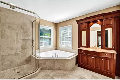 101 NE 21st St, Wilton Manors, FL 33305 - Photo 39