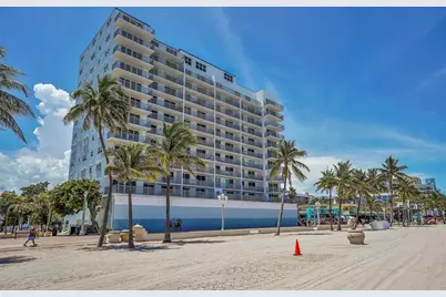 400 N Surf Rd, Unit #703, Hollywood, FL 33019 - Photo 1