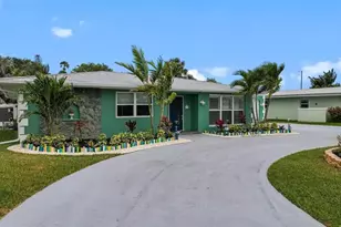 608 Malabar Ave, Hutchinson Island, FL 34949 - Photo 35