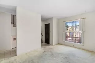 13509 NE 21st Ct, North Miami, FL 33181 - Photo 17