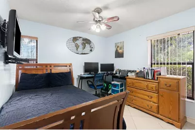 2326 NW 96th Way, Coral Springs, FL 33065 - Photo 15