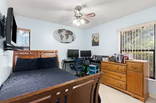 2326 NW 96th Way, Coral Springs, FL 33065 - Photo 15