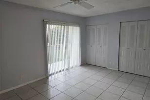300 SW 134th Way, Pembroke Pines, FL 33027 - Photo 7