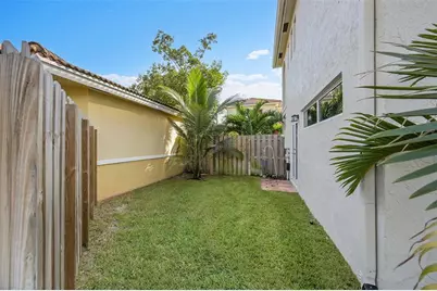 547 NW 47th Way, Coconut Creek, FL 33063 - Photo 29