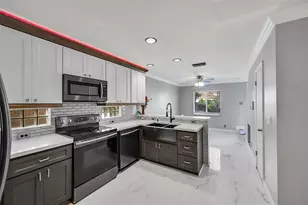 547 NW 47th Way, Coconut Creek, FL 33063 - Photo 9