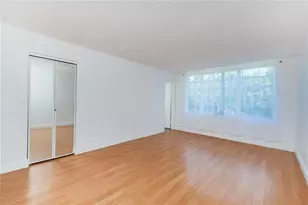 1101 NE 191st St Unit, Miami, FL 33179 - Photo 9