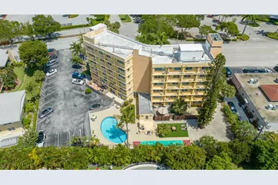 2400 NE 9th St, Unit #501, Fort Lauderdale, FL 33304 - Photo 7