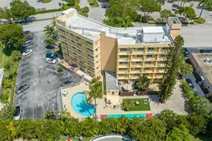 2400 NE 9th St, Fort Lauderdale, FL 33304 - Photo 7