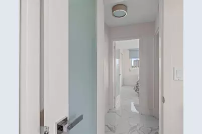 2400 NE 9th St, Unit #501, Fort Lauderdale, FL 33304 - Photo 23