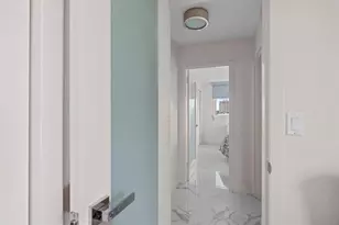 2400 NE 9th St, Fort Lauderdale, FL 33304 - Photo 23