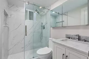 2400 NE 9th St, Fort Lauderdale, FL 33304 - Photo 27