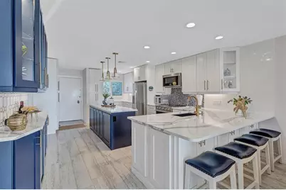 7125  Gulf Of Mexico, Unit #22, Longboat Key, FL 34228 - Photo 15