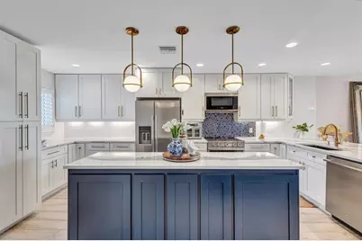 7125  Gulf Of Mexico, Unit #22, Longboat Key, FL 34228 - Photo 1