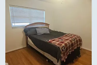 2404 NE 33rd Ave, Unit #12, Fort Lauderdale, FL 33305 - Photo 11