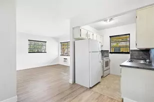 408 SE 9th St, Fort Lauderdale, FL 33316 - Photo 3