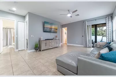 5208 NW 48th Ln, Tamarac, FL 33319 - Photo 7