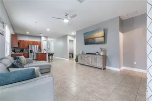 5208 NW 48th Ln, Tamarac, FL 33319 - Photo 13