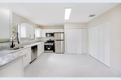 4165 NW 114th Ave, Coral Springs, FL 33065 - Photo 3