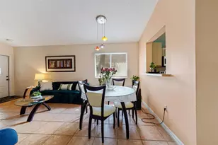 650 NW 78th Terrace, Pembroke Pines, FL 33024 - Photo 7