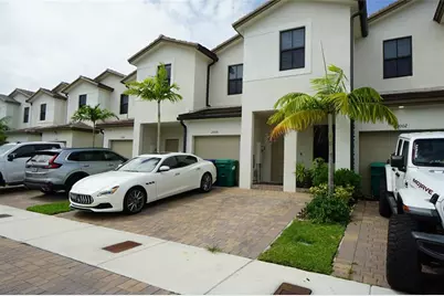 23010 SW 128th Pl, Unit #23010, Miami, FL 33170 - Photo 3