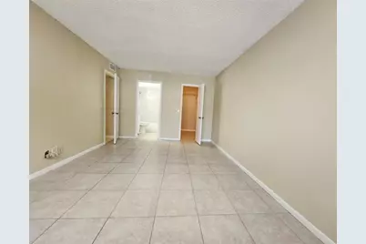 545  Trace Cir, Unit #105, Deerfield Beach, FL 33441 - Photo 17